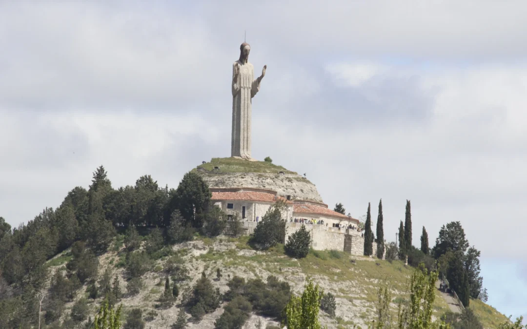 Cristo del Otero de Palencia obra de Victorio Macho cuya declaración como BIC impulsa ¡Vamos Palencia!